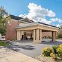Hampton Inn East Aurora