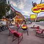 Apache Motel