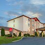 Ramada by Wyndham Sparta/At Speedway