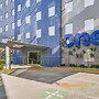 One Leon Poliforum