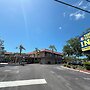 Tarpon Shores Inn