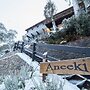 Aneeki Ski Lodge