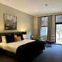 The Grand Oaks Resort