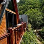 Asva Villa şelale evleri