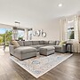 Florida Retreat Home w Fast-wifi Patio King Bed
