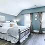 Rocklyn Inn Bed & Breakfast