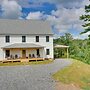 Timeless Hillsville Farmhouse: Blue Ridge Parkway!