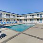 Wildwood Crest Condo Rental: Walk to Beach!