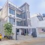 Capital O 93068 D Twinz House Syariah