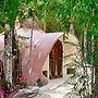 Room in Lodge - Eco-luxe Mayan Dome + Cenote