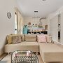 Bright Apartment Walońska 19 by Renters
