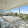 Hampton on Apollo - Ocean Mountain View Creekside Retreat Pet Friendly