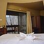 Auranya Hotel And Resort
