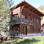 Chalet d'Alpina Lodge