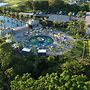 BOTANICAL POOL CLUB