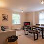 Spacious Apartment, Near Birmingham Centre and NeC