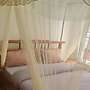 Room in Guest Room - Charming Room in Kayove, Rwanda - Your Perfect Ge