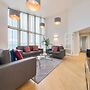 Roomspace -The Courtyard Penthouse