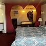 Grand Howell Inn