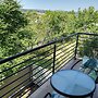 Luxurious 1bed Studio, Self-check in, Free Parking