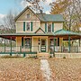 Eau Claire Retreat: Close to Chippewa Riverfront!