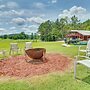 Norfork Studio Escape: Walk to White River!