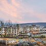 Cloudland At McLemore Resort Lookout Mountain, Curio Hilton
