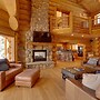 Fraser Chalet w/ Hot Tub & Mountain Views