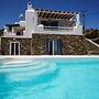 Mykonian Exclusive 3Bd Villa with Pool