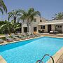 Soothing Sunset Villa, 200m to the Beach