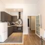 Stunning Newly Furnished Ground Floor Apartment