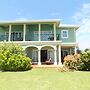 The Pelican #3 - Spacious 3 bedroom 2.5 bath waterfront townhome in th