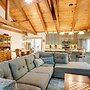 4 Mi to Beach: Lake Tahoe Mountain Retreat!