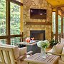 Luxe Morganton Cabin: Hot Tub, Fire Pit, Game Room