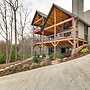Spacious Blue Ridge Cabin w/ Hot Tub & Fire Pit!
