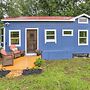 Pendergrass Tiny Home Cabin on Pond w/ Fire Pit!