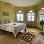 Skyline Suites Sunset Room 1 Bedroom Home by RedAwning