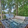 Winding Down by Avantstay Sleeps 20 + Dock, View