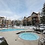 Mountain Retreat - Heated Pool & Hot-tub