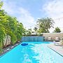 4 Bedroom Family Reserve w/ Pool 4 Home by Redawning