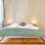 Friendly 2BR Apt- Near Rennweg