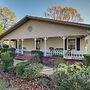 Charming Natchez Cottage w/ Sunroom!