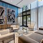 Fabulous Bayside Views in this Apt