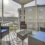 Lovely Calabash Condo w/ Balcony, 11 Mi to Beach!