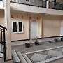 OYO 93443 Emmy Homestay Syariah