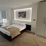 Luxurious London Studios