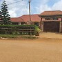 Royal Embassy Motel