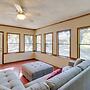 10 Mi to Lake Sumter: Home w/ Deck in Summerfield