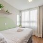Easy Life Campos Salles by Xtay
