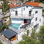 Pool House Old Town